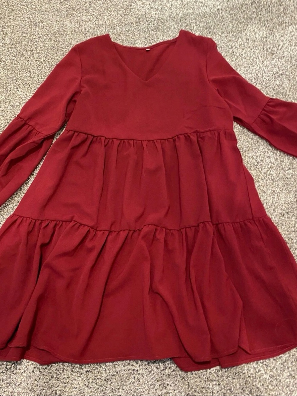 Women’s Burgundy Tiered Long-Sleeve Casual Dress Size Medium